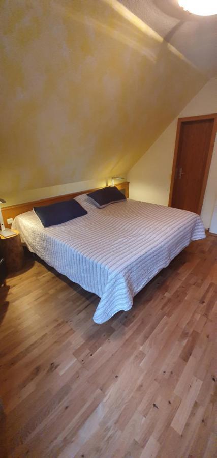 Ferienwohnung Auf Dem Eltenberg エクステリア 写真