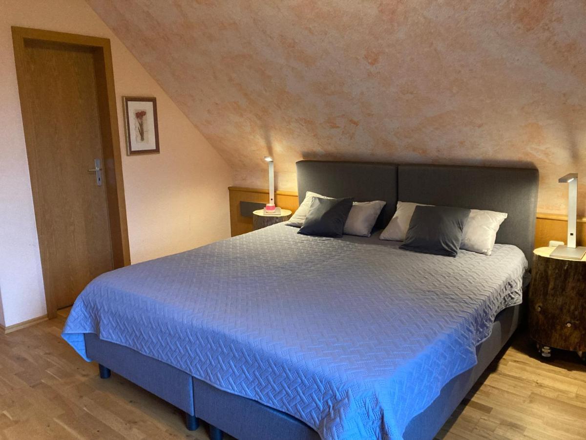 Ferienwohnung Auf Dem Eltenberg エクステリア 写真